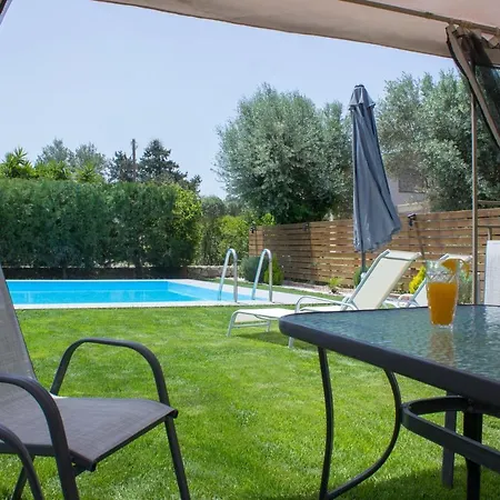 Heliopetra Villa *